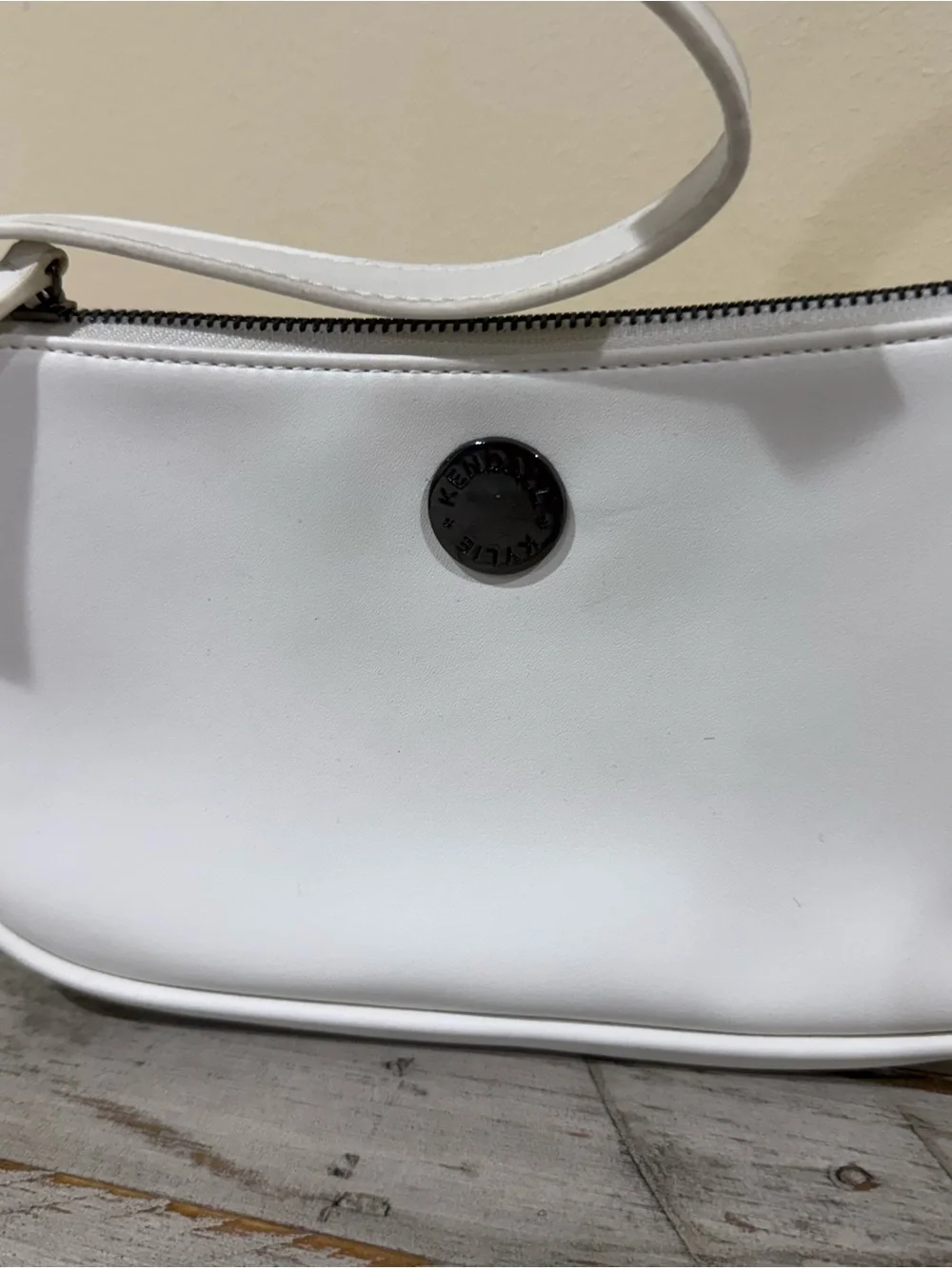 Kendall & Kylie White Shoulder Bag